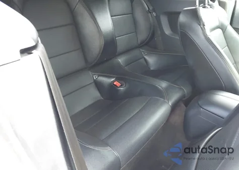 2018 Ford Mustang Ecoboost Premium z USA, uszkodzony, nr VIN 1FATP8UH7J5111615